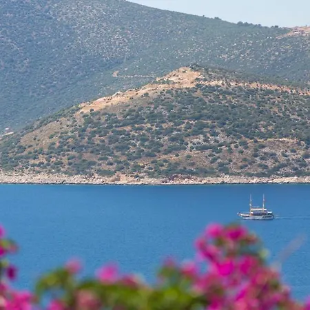 Sleeps 8 With Pool Air Con And Wifi * Kalkan
