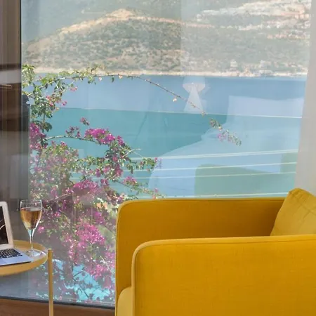 Sleeps 8 With Pool Air Con And Wifi Villa